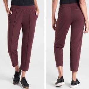Athleta Venice pintuck pant in burgundy